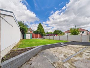 Photo 22- click for photo gallery